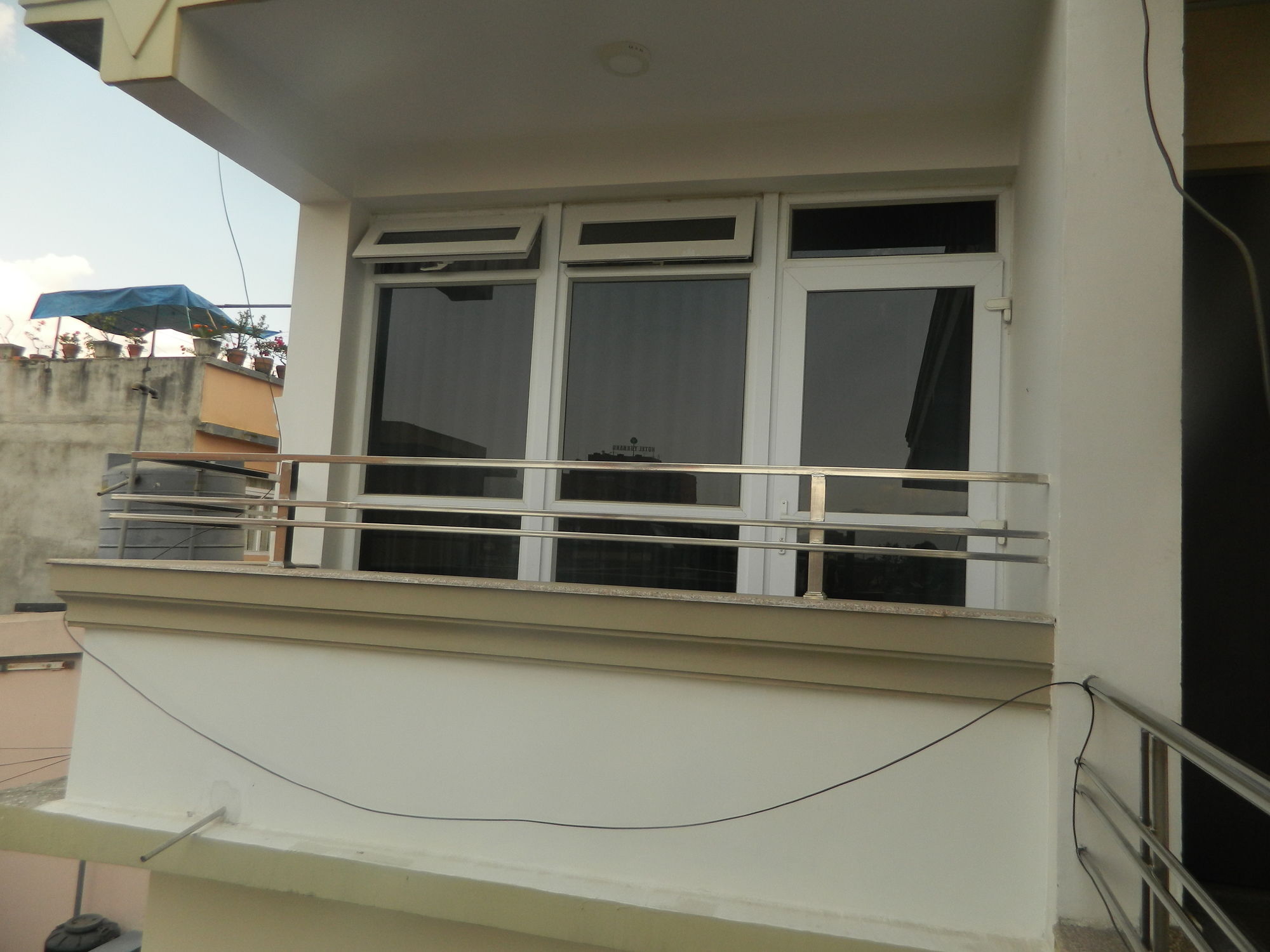 קטמנדו Om Tara Guest House Pvt Ltd מראה חיצוני תמונה