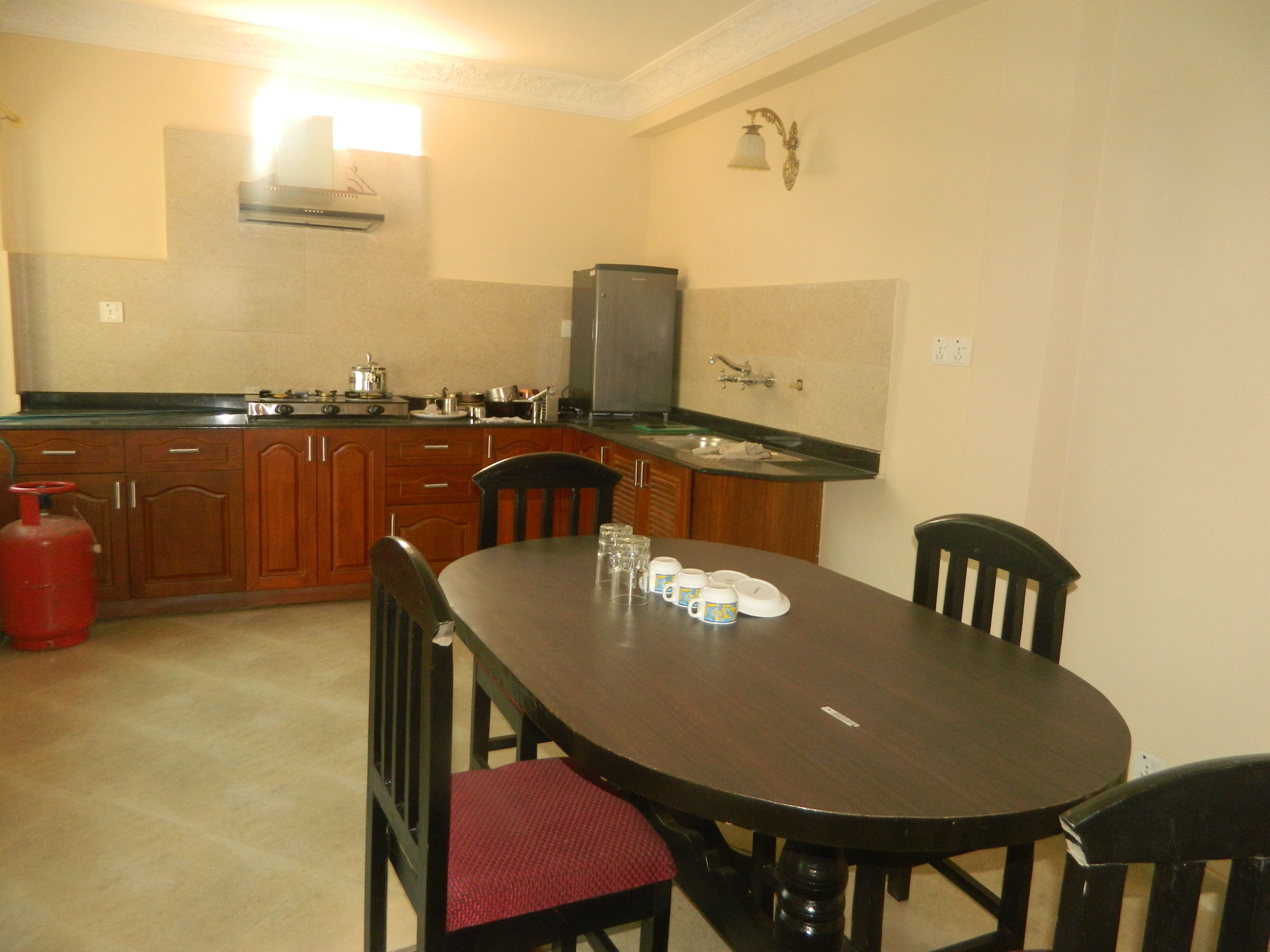 קטמנדו Om Tara Guest House Pvt Ltd מראה חיצוני תמונה